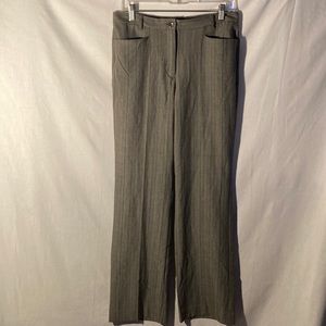 40-9 LIZ CLAIBORNE gray red black pin stripe straight leg Tabitha pants 8